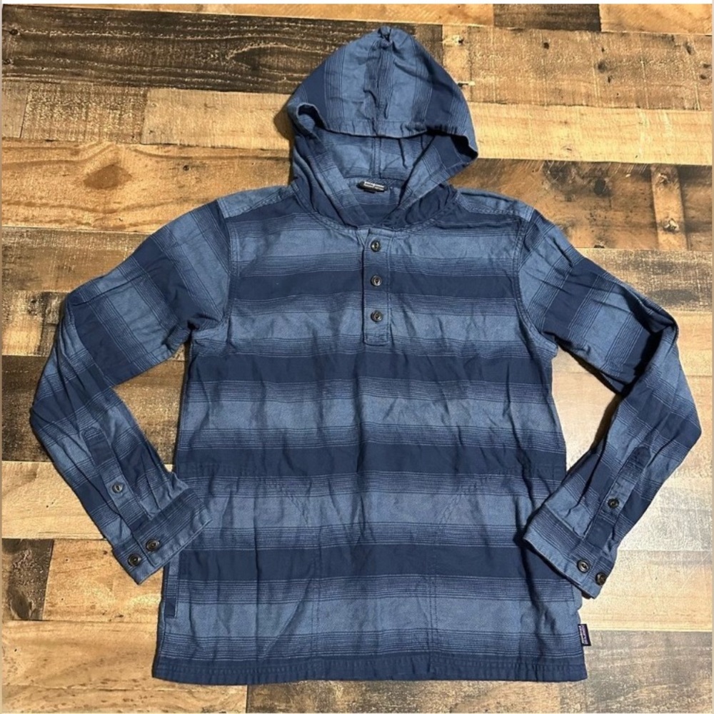 Patagonia Lightweight Fjord Flannel Hoodie